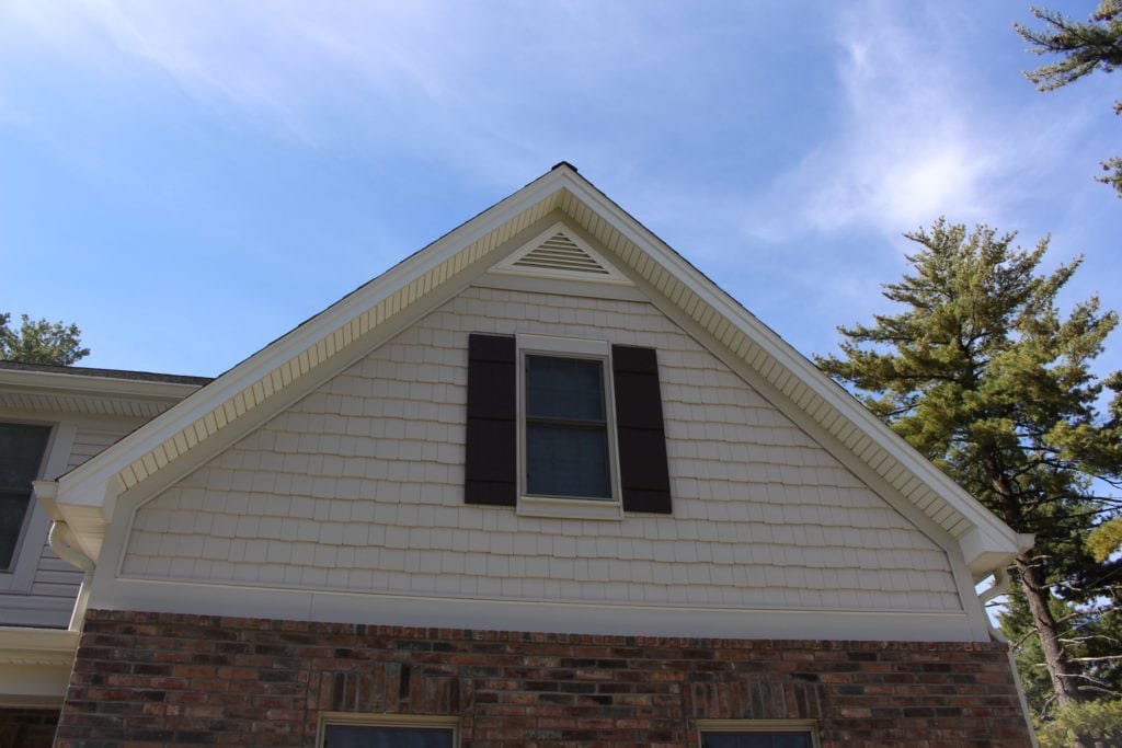 Vinyl Herringbone Lap and Shake Siding | Olivette, MO