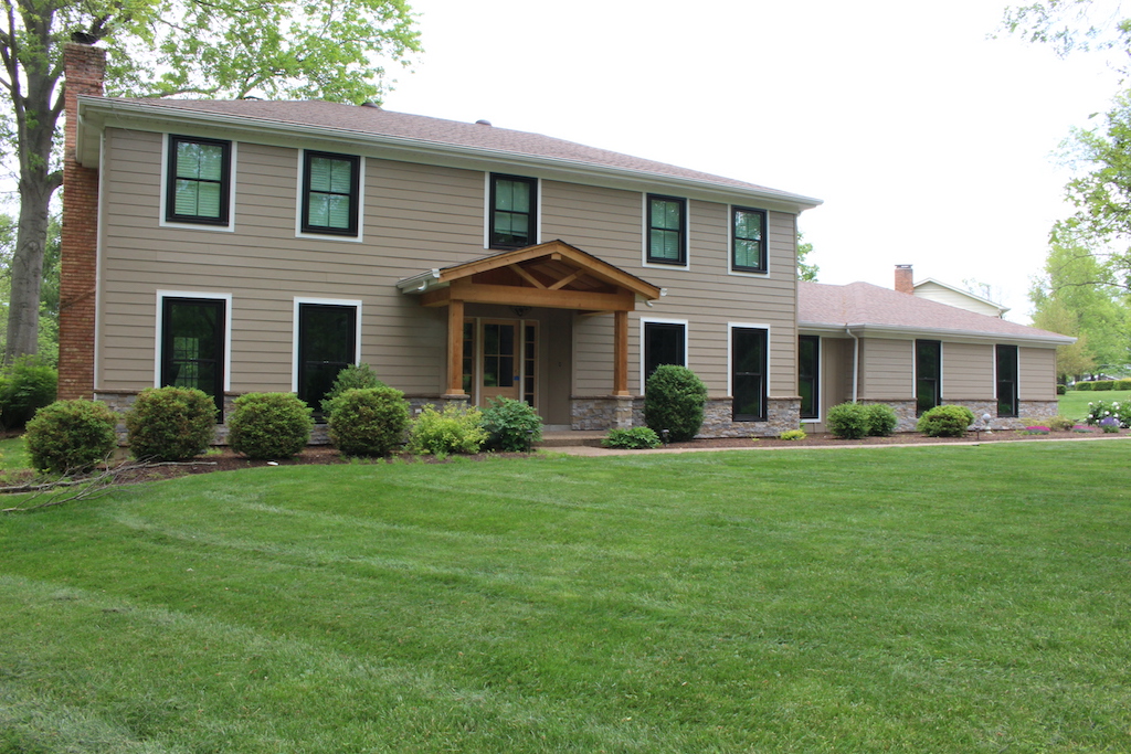 A window replacement in Chesterfield, MO on a brown home